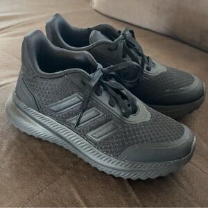 2Y Adidas Cloudfoam Athletic Shoes